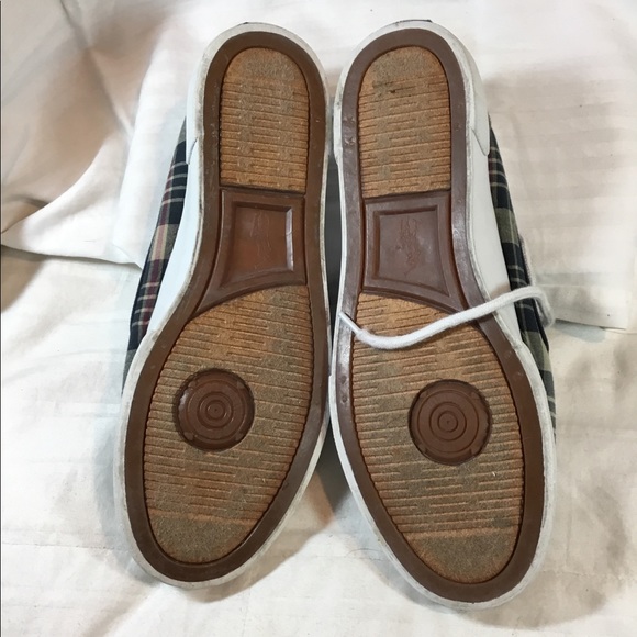 Man’s sneakers,Size 7.5 D - Picture 3 of 3